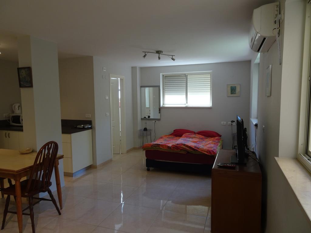 Magnificent Studio In Zichron Yaakov Sea View And Garden Zichron Ja’akow Zewnętrze zdjęcie